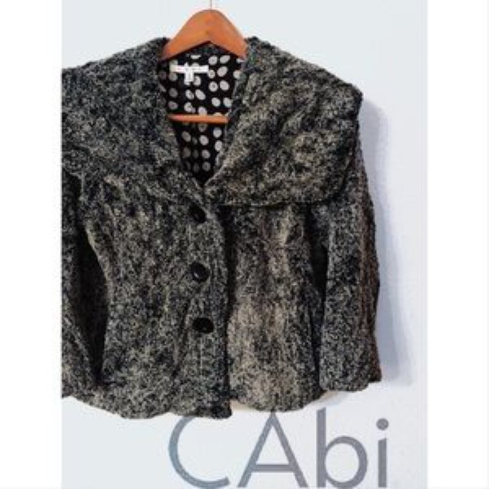 Faux fur luxurious cropped jacket - CAbi - Picture 2 of 6
